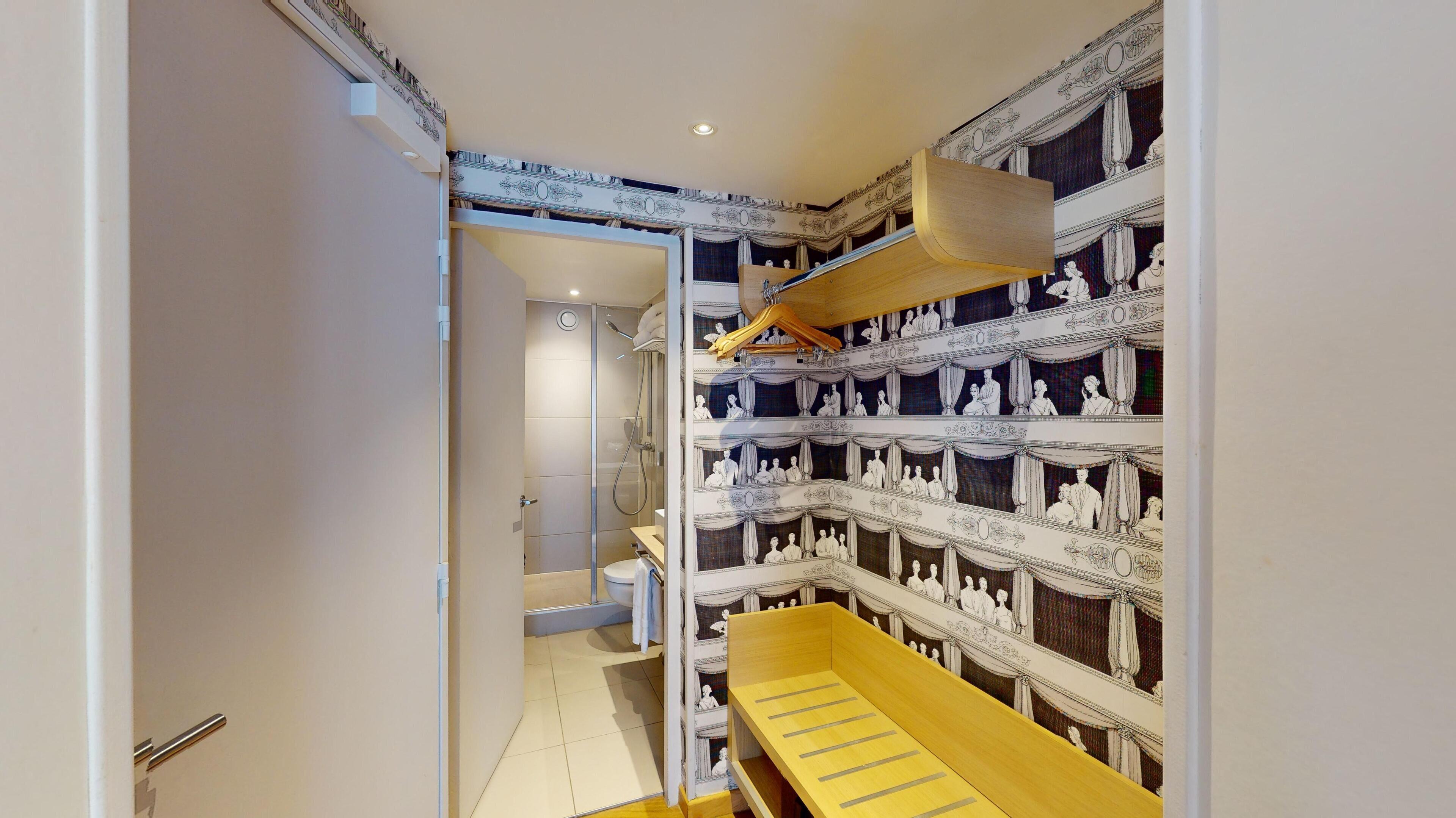 Western Opera Drouot 3*